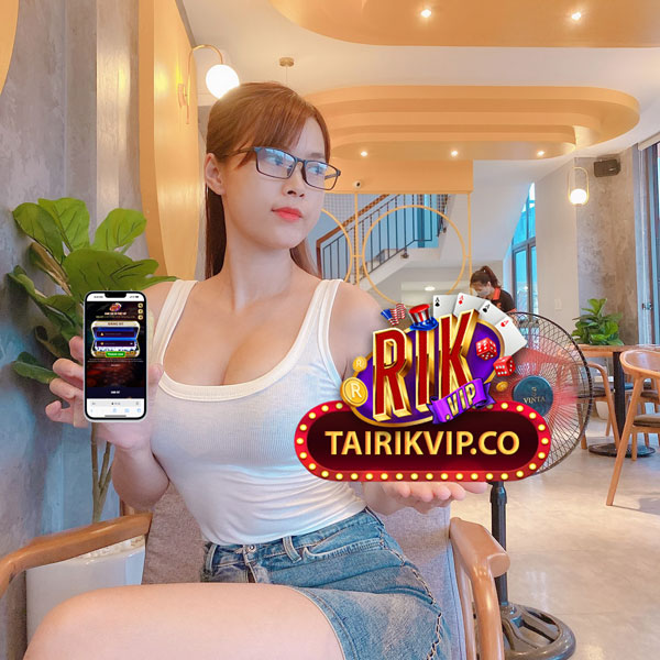 CEO Hằng XuXu - Tổng biên tập TAIRIKVIP.CO